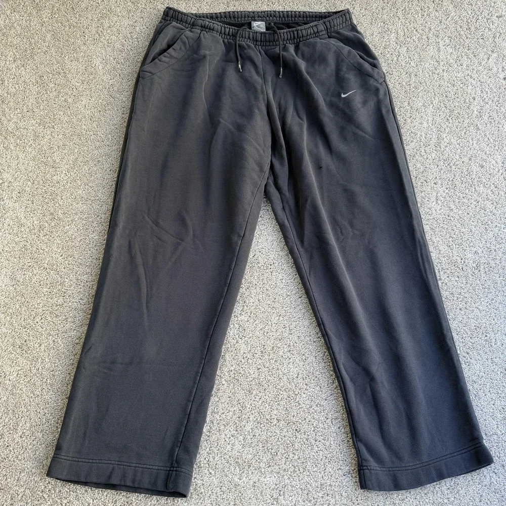 Nike Sweatpants Mens XL Gray Fleece Elastic Waist Drawstring Pockets Athletic